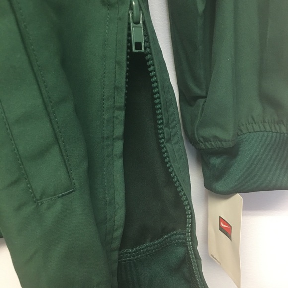 NWT: MLB Nike Oakland Athletics Jacket - Picture 5 of 6